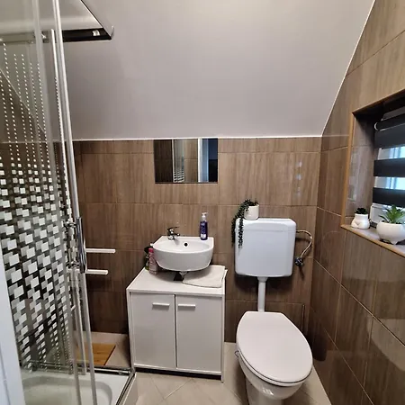Varhegy Apartament Neszmély